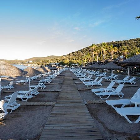 Latanya Park Resort Yaliciftlik Esterno foto