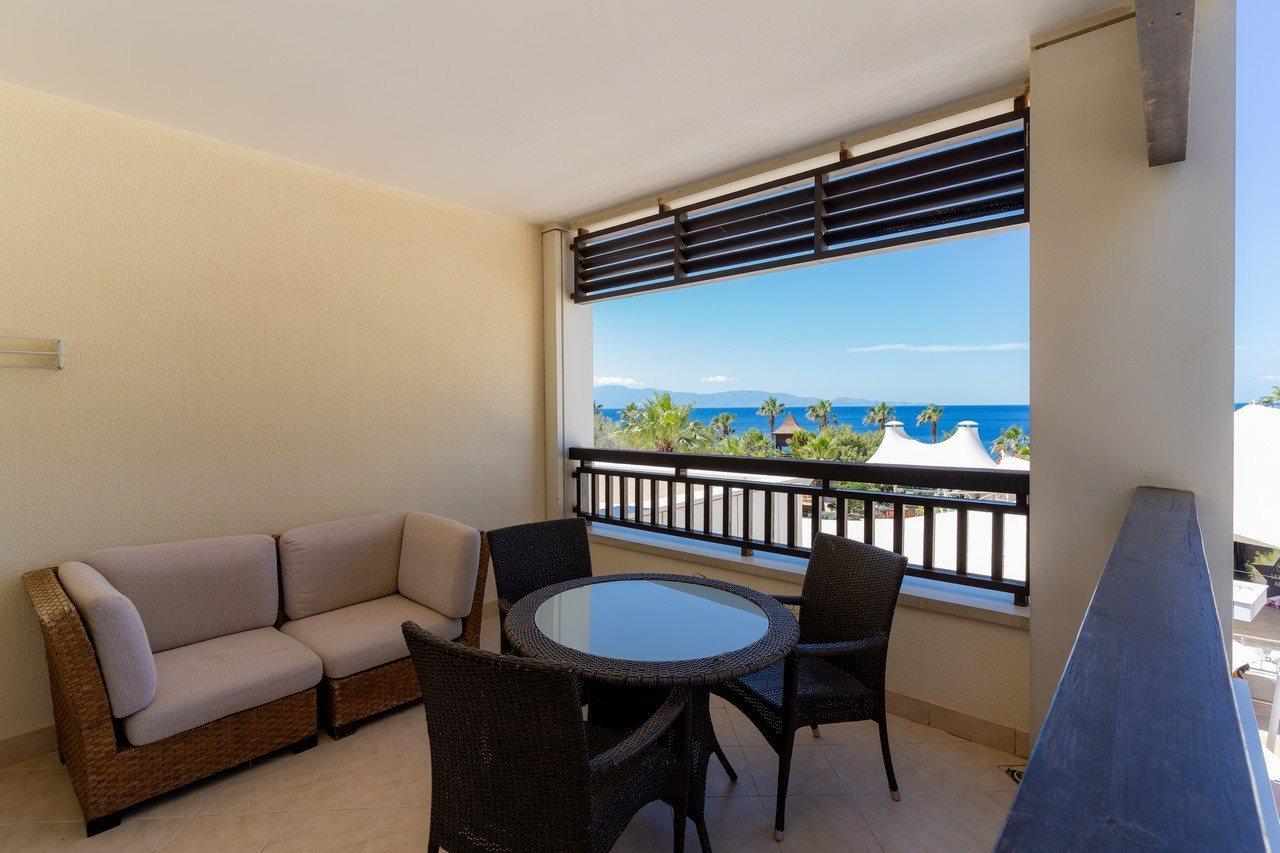 Latanya Park Resort Yaliciftlik Esterno foto