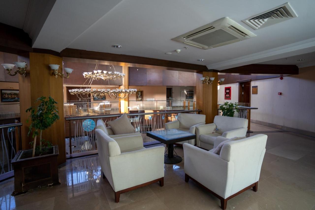 Latanya Park Resort Yaliciftlik Esterno foto