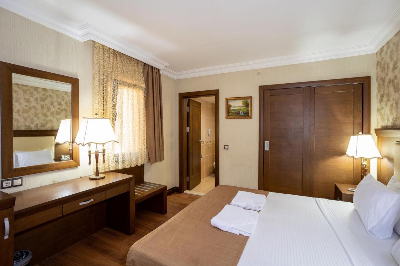 Latanya Park Resort Yaliciftlik Esterno foto