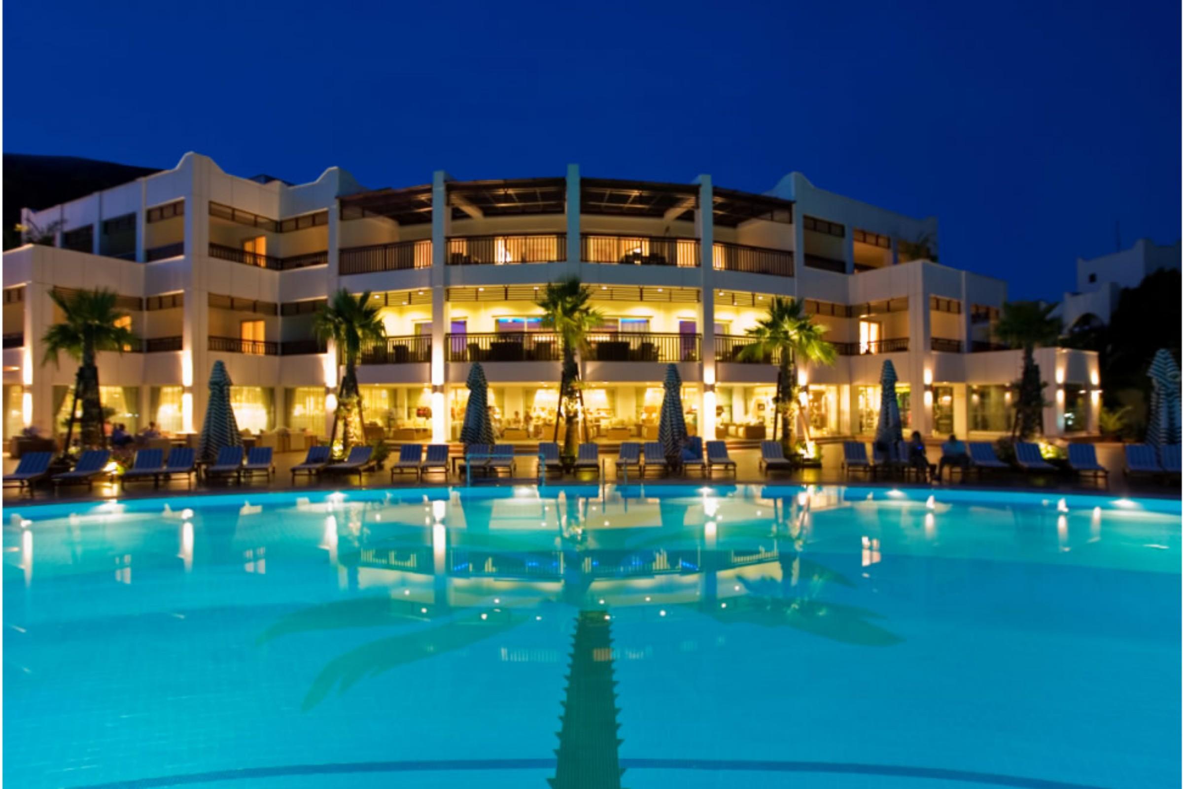 Latanya Park Resort Yaliciftlik Esterno foto
